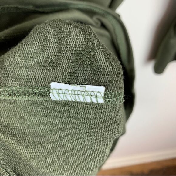 Zara Trafulac Olive Green Dress w/Bell Sleeves - Picture 13 of 14